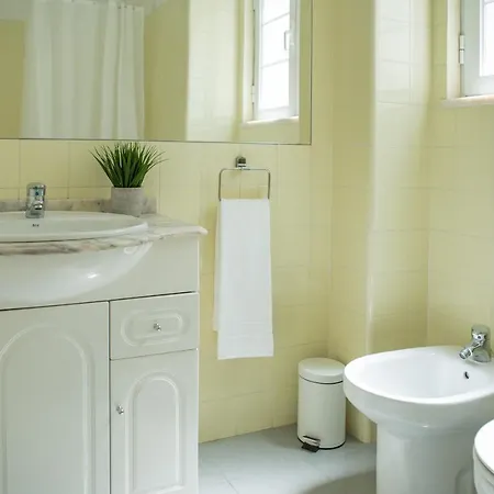 Pensionat Succeed Campo Pequeno 3*