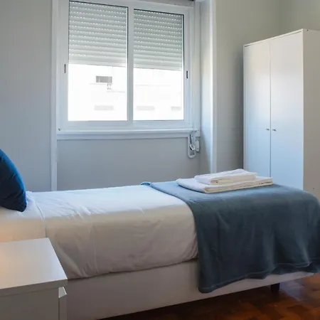 Succeed Campo Pequeno Pensionat 3*